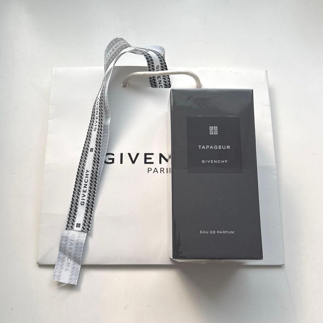 ド ジバンシイ タバジュール (オーデパルファム) 100mL ド ジバンシイ タパジュール - オーデパルファム | Givenchy Beauty