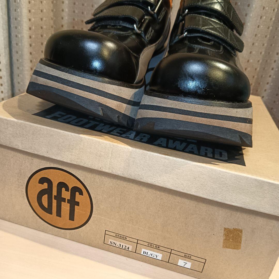 ヤスダ　アケミ様☆aff厚底レザー スニーカー ☆SWEAR 　　FOTUS