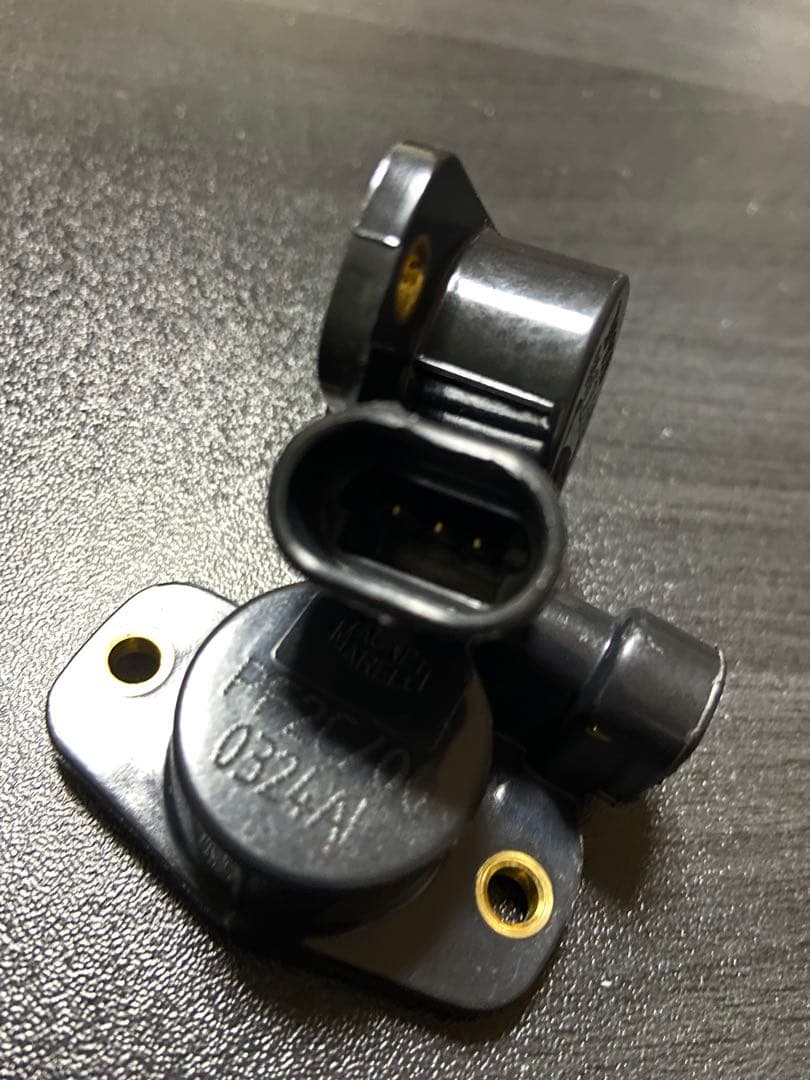 ゴ*ー様 フィアット500 500C MARELLI製 ポジションセンサー3個 - メルカリ