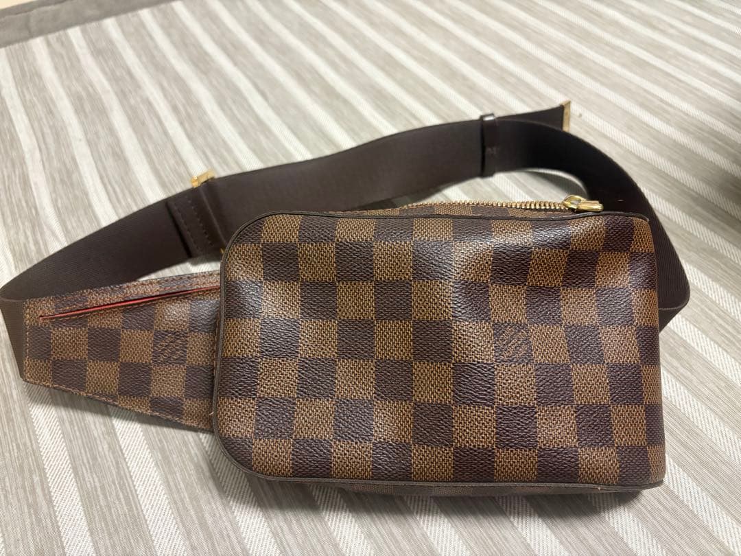 Louis Vuitton ダミエ ボディバッグ