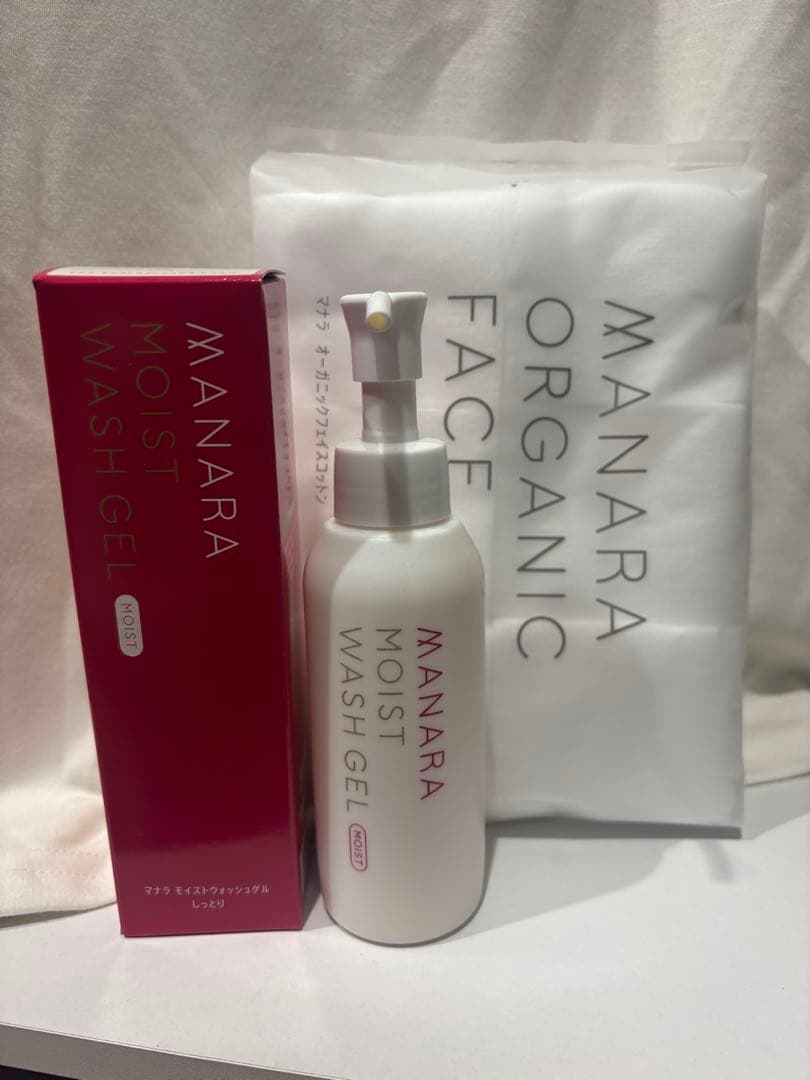 MANARA MOIST WASH GEL 120mL - メルカリ