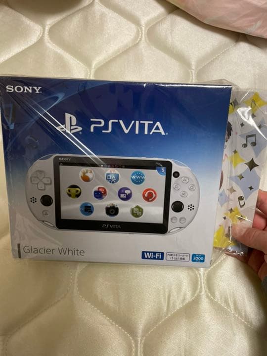 「王冠刻印モデル」うたプリ限定　PSVita 本体 PlayStation®Vita うたの☆プリンスさまっ♪MUSIC3 王冠 刻印モデル