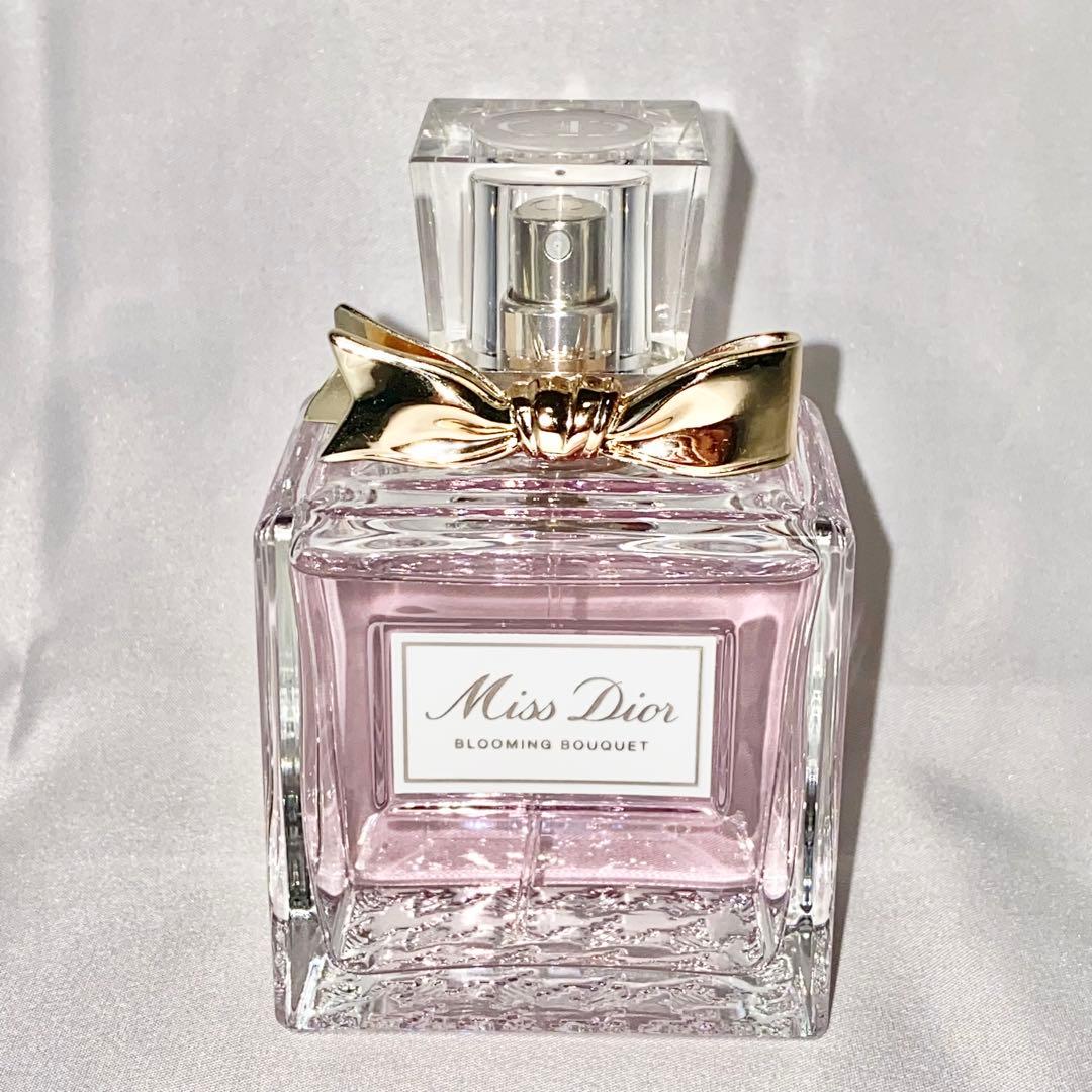 ミスディオール ブルーミングブーケ オードトワレ 100ml 中古 香水 Dior ミスディオール ブルーミングブーケオードトワレ 100ml 香水