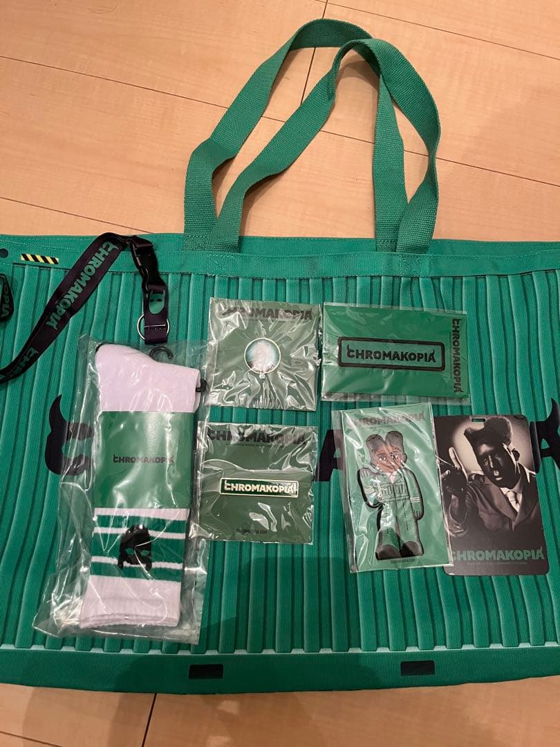 Tyler the creator Chromakopia VIPツアー グッズ s-l1200.jpg