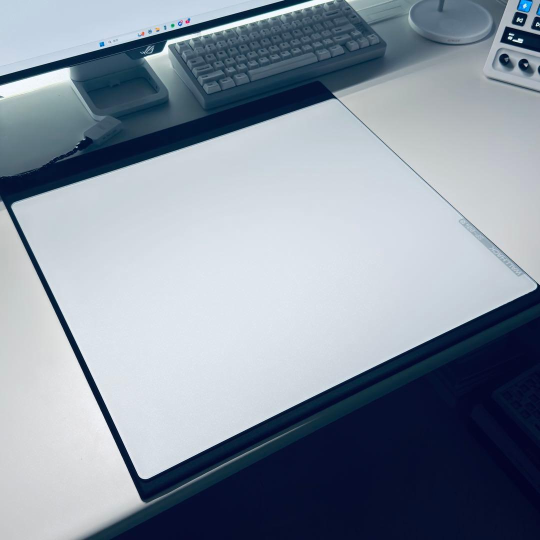 WALLHACK SP-004（ガラスマウスパッド） SP-004（ホワイト） ガラスマウスパッド | WALLHACK