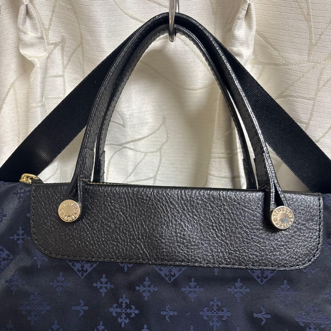 ほぼ未使用ラシット三層構造整理整頓メタルロゴ2way - バッグ工場 直営 店