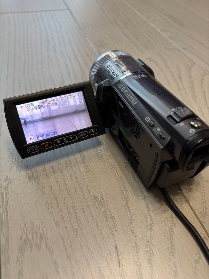 Panasonic hdc-tm350　ビデオカメラ 可動式液晶 Panasonic HDC-TM350 Review - Trusted Reviews