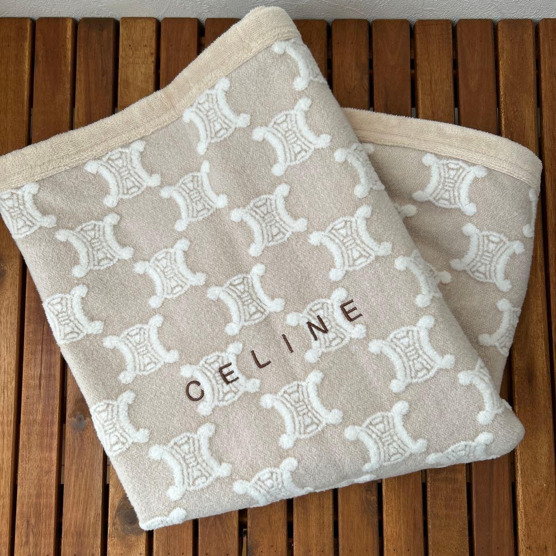 セリーヌ CELINE ブランケット ひざ掛け 赤ちゃん - メルカリ