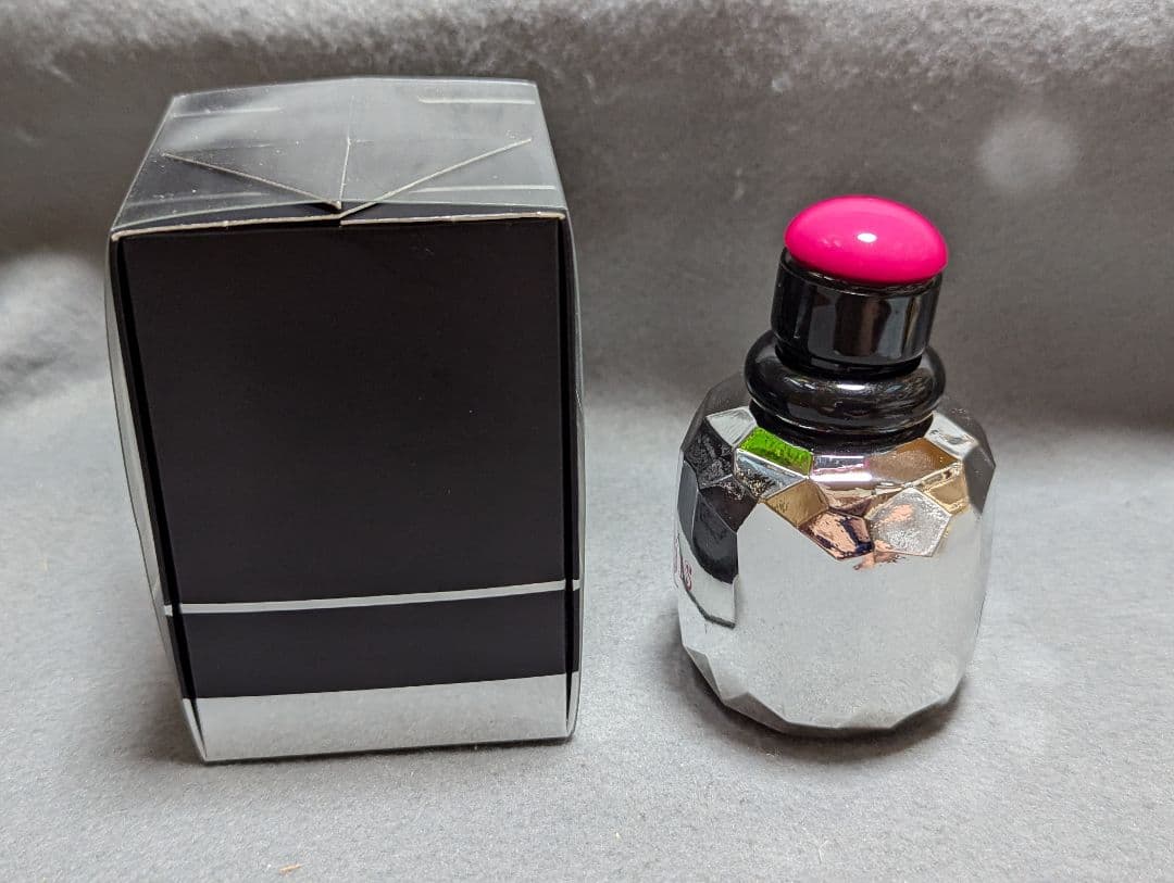 2014/10/24限定品YSLパリレベルコレクターオーデパルファム75ml - メルカリ