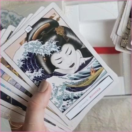 正規品オラクルカード】レア！海外から日本文化を描く✨日出ずる神託の