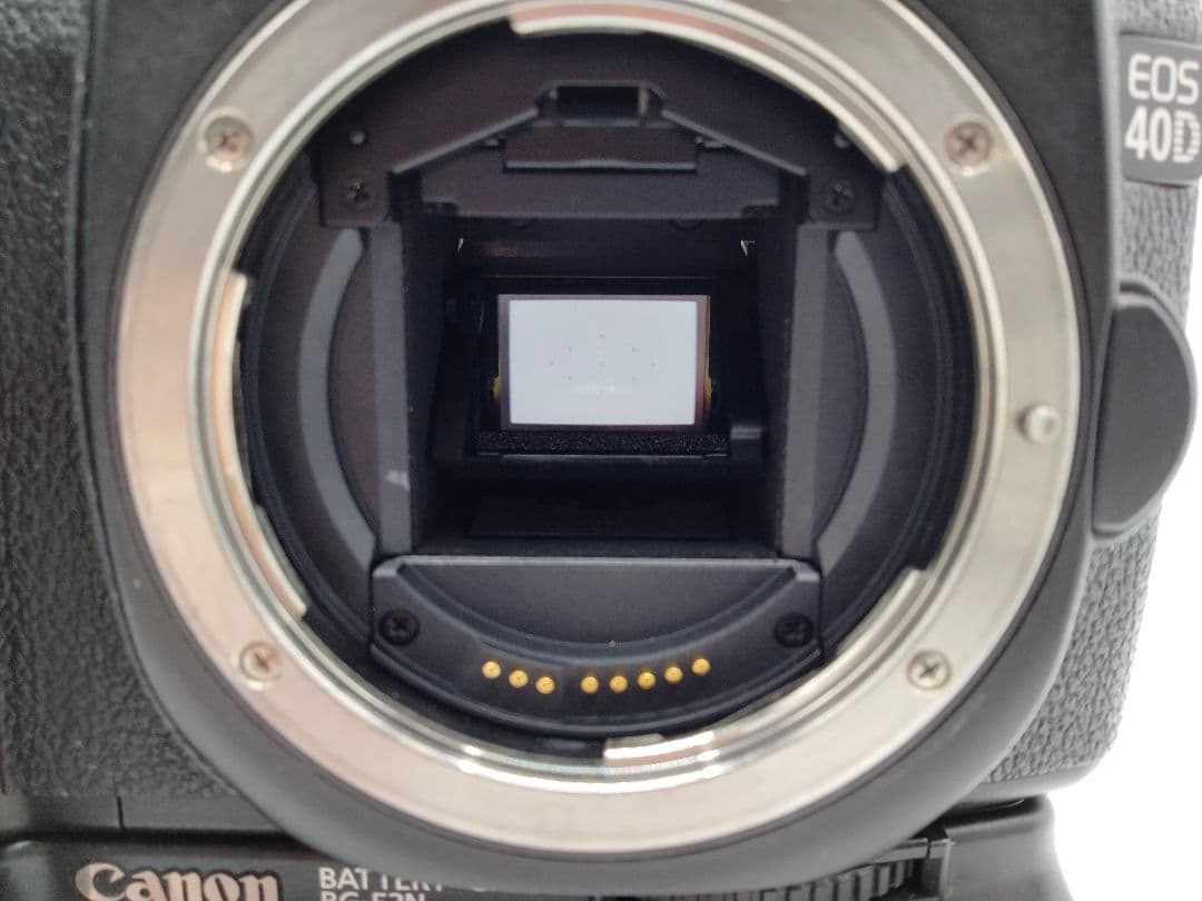 Canon EOS 40D バッテリーグリップ BG-E2N - メルカリ