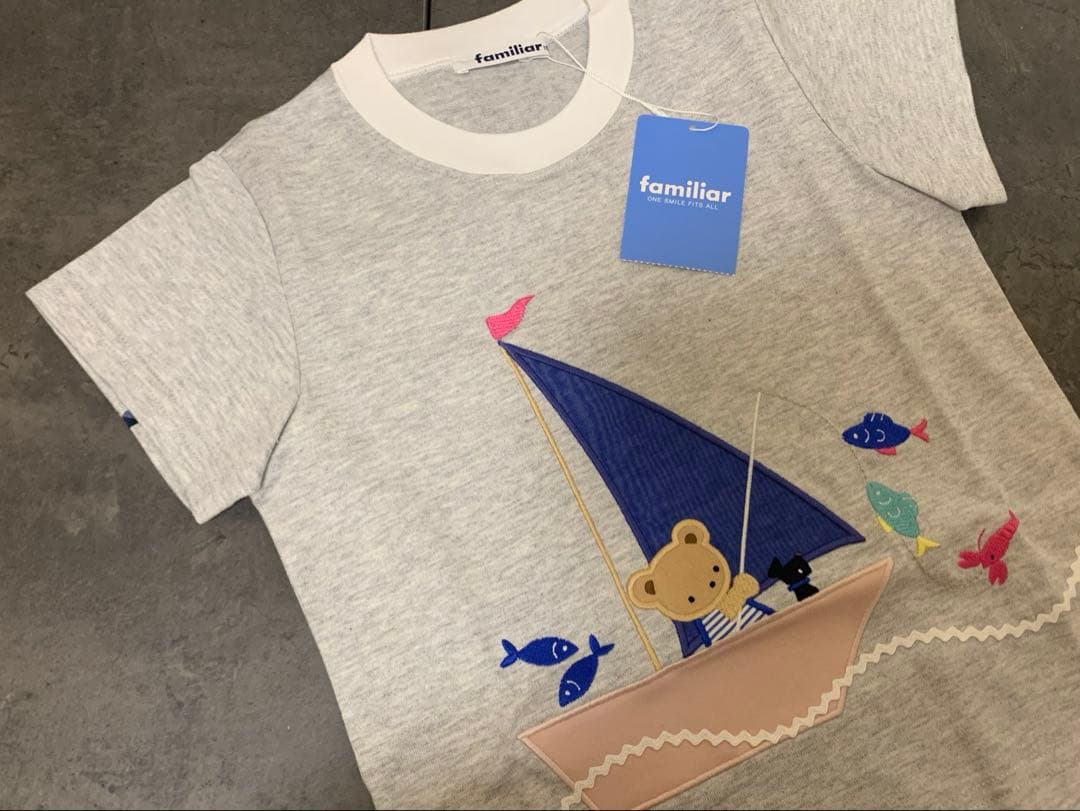 【新品未使用】ファミリア　Tシャツ　100 新品未使用】familiar ファミリア ファミちゃん タグ付き 半袖Tシャツ