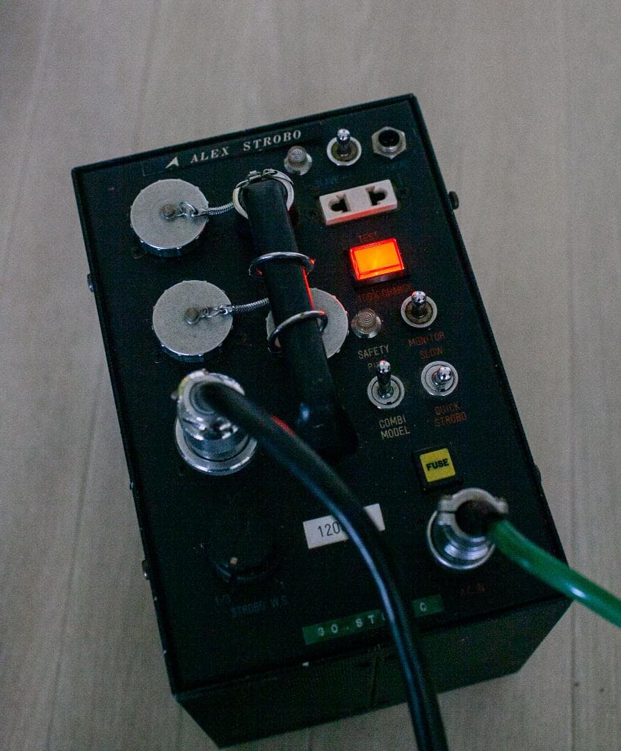 ALEX ストロボ×2 1200w ジェネレーター