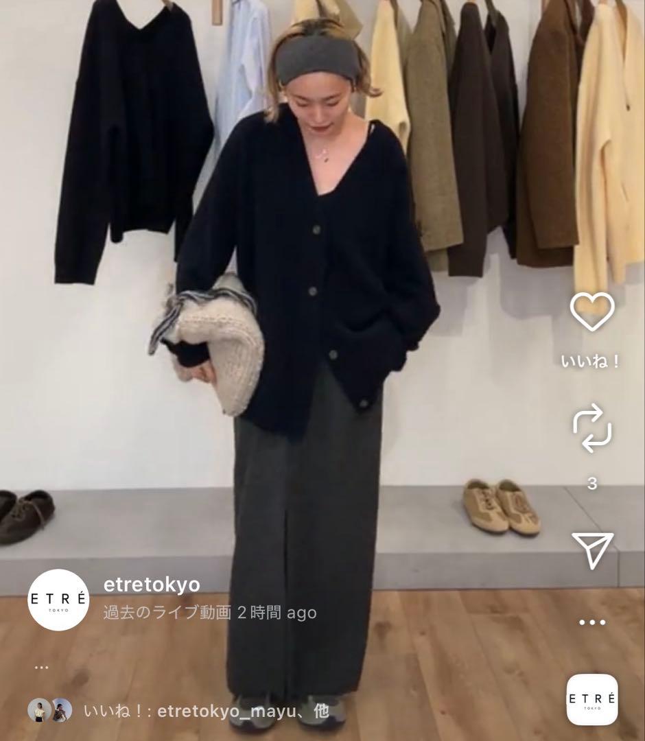 ミドルゲージＶネックニットカーディガン　エトレ　ネイビー ミドルゲージVネックニットカーディガン(F GREY): トップス │ ETRE