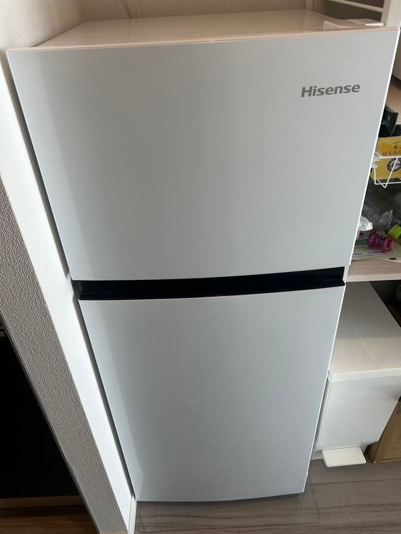 Hisense 2ドア冷蔵庫 HR-B12E2W 1月半ば発送※１週間後出品終了 Amazon.co.jp: ハイセンス 【右開き】120L 2ドアノンフロン冷蔵庫