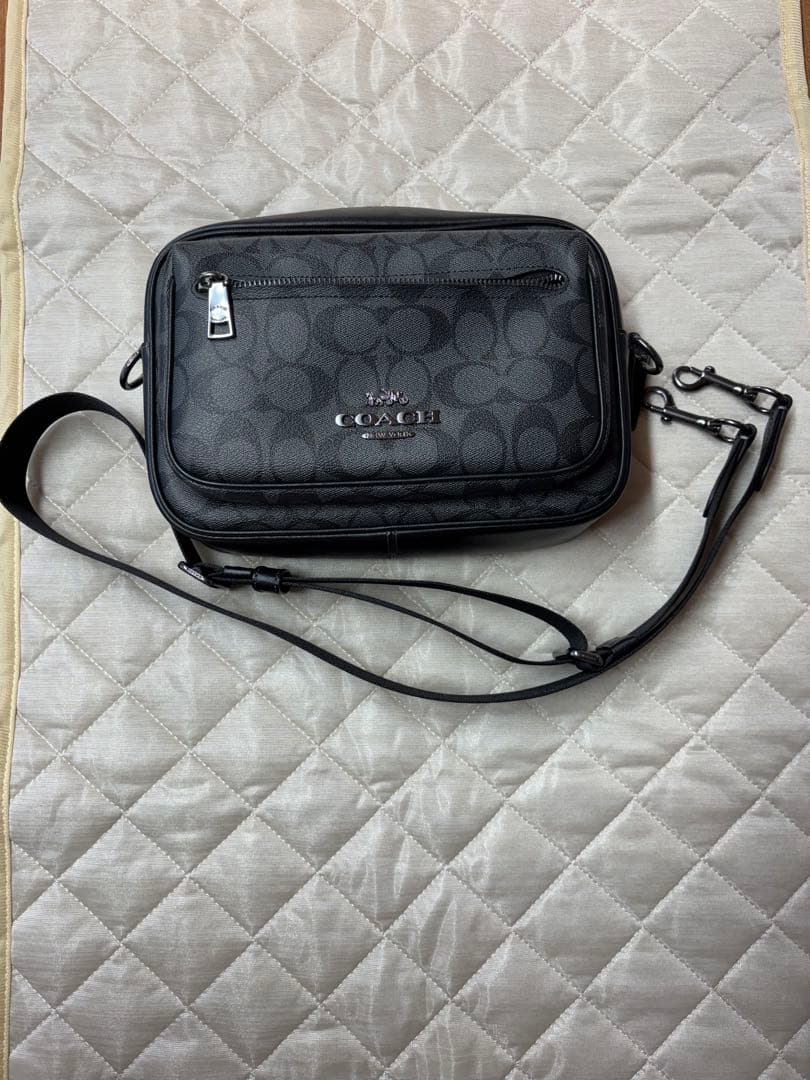 COACH ブラック ショルダーバッグ 値下げしました！ COACH OUTLET コーチ アウトレット ショルダーバッグ レディース