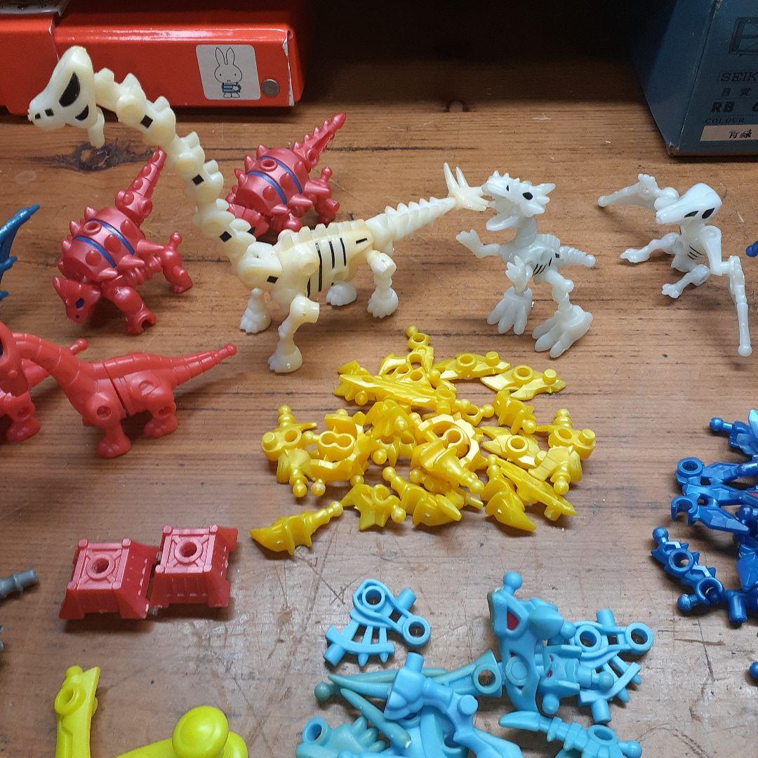 大量】ほねほねザウルス まとめ売り クリアパーツ ジャンク - メルカリ