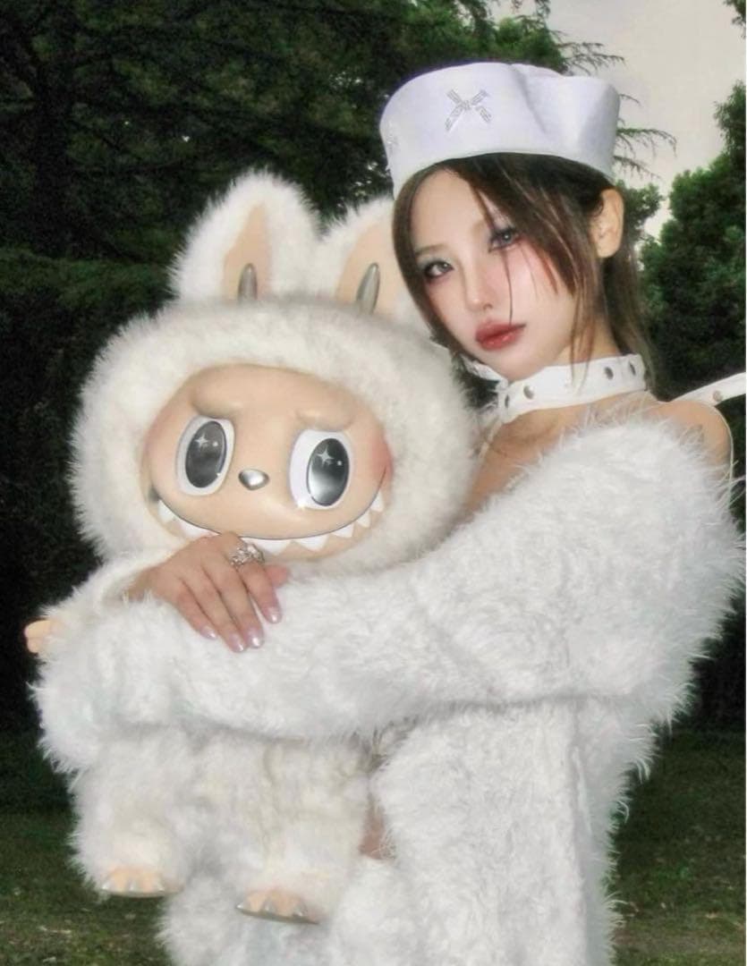 THE MONSTERS - ANGEL IN CLOUDS ぬいぐるみ 新品 THE MONSTERS ANGEL IN CLOUDS ぬいぐるみ Amazon.com: POP MART