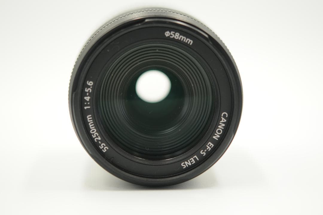 【美品】Canon EF-S 55-250mm f/4-5.6 IS