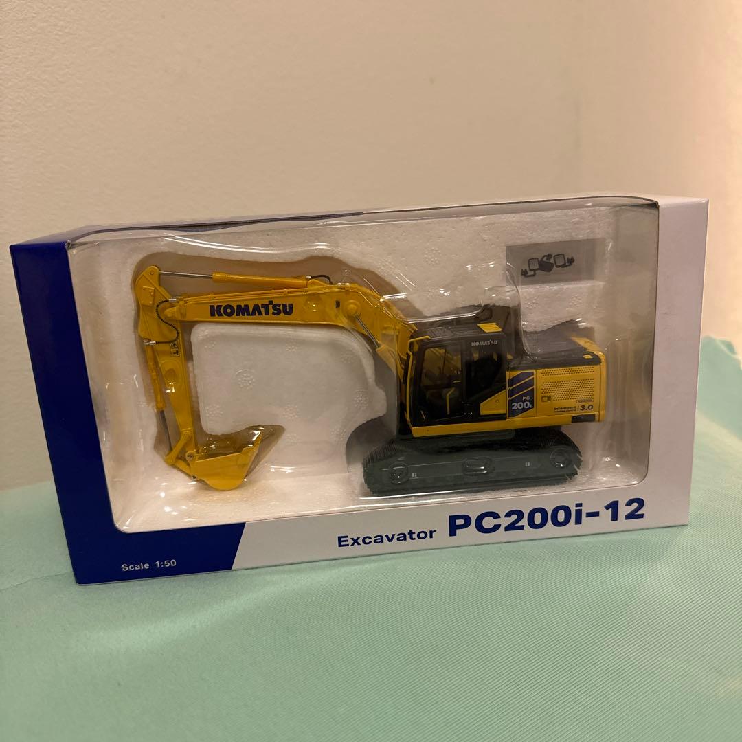 KOMATSU PC200i-12 油圧ショベル　ミニチュア 1:50 1/50 Scale KOMATSU PC200i-12 Hydraulic Excavator Diecast Model Toy