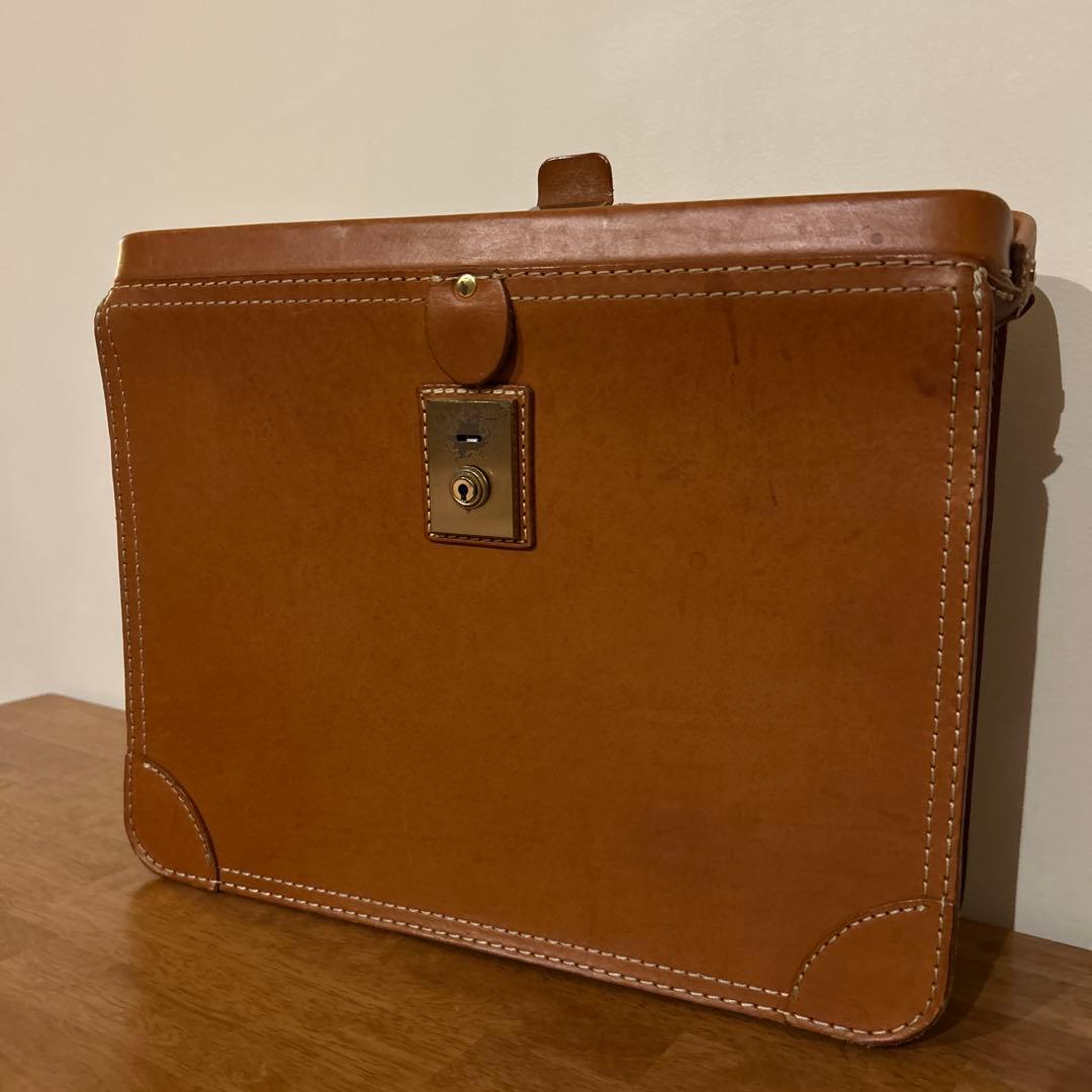 ヘルツ HERZ ダレスバッグ・スマートタイプ 薄マチタイプでスマートな本革ダレスバッグ / 革鞄のHERZ(ヘルツ)公式通販