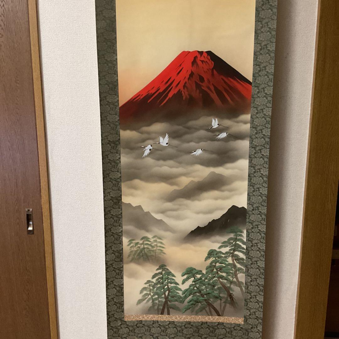松原正峰作 題目【 紅 富士 】 絹本彩色画 共箱 タトウ箱付 松原正峰作 題目【 紅 富士 】 絹本彩色画 共箱 タトウ箱付