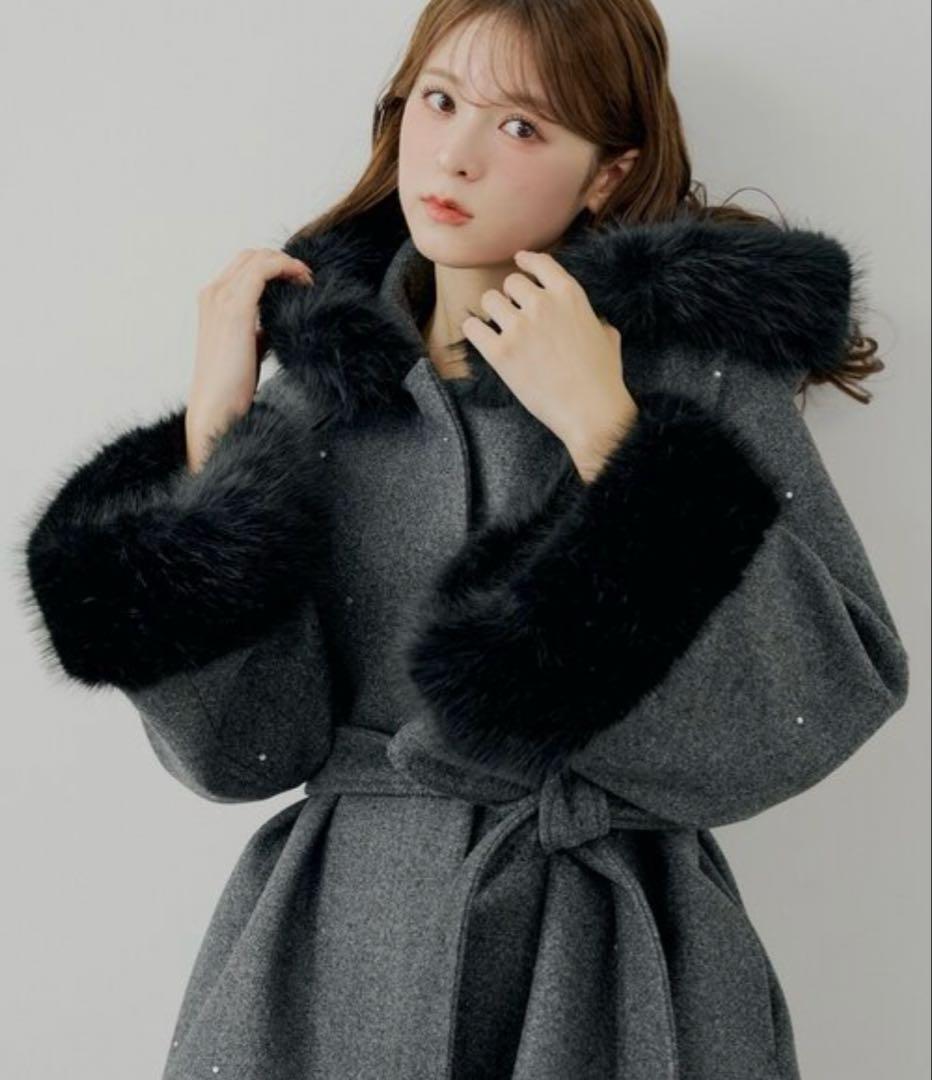 Chico ポンチョ ビジュー付きファー襟ケープコート レディース 新品