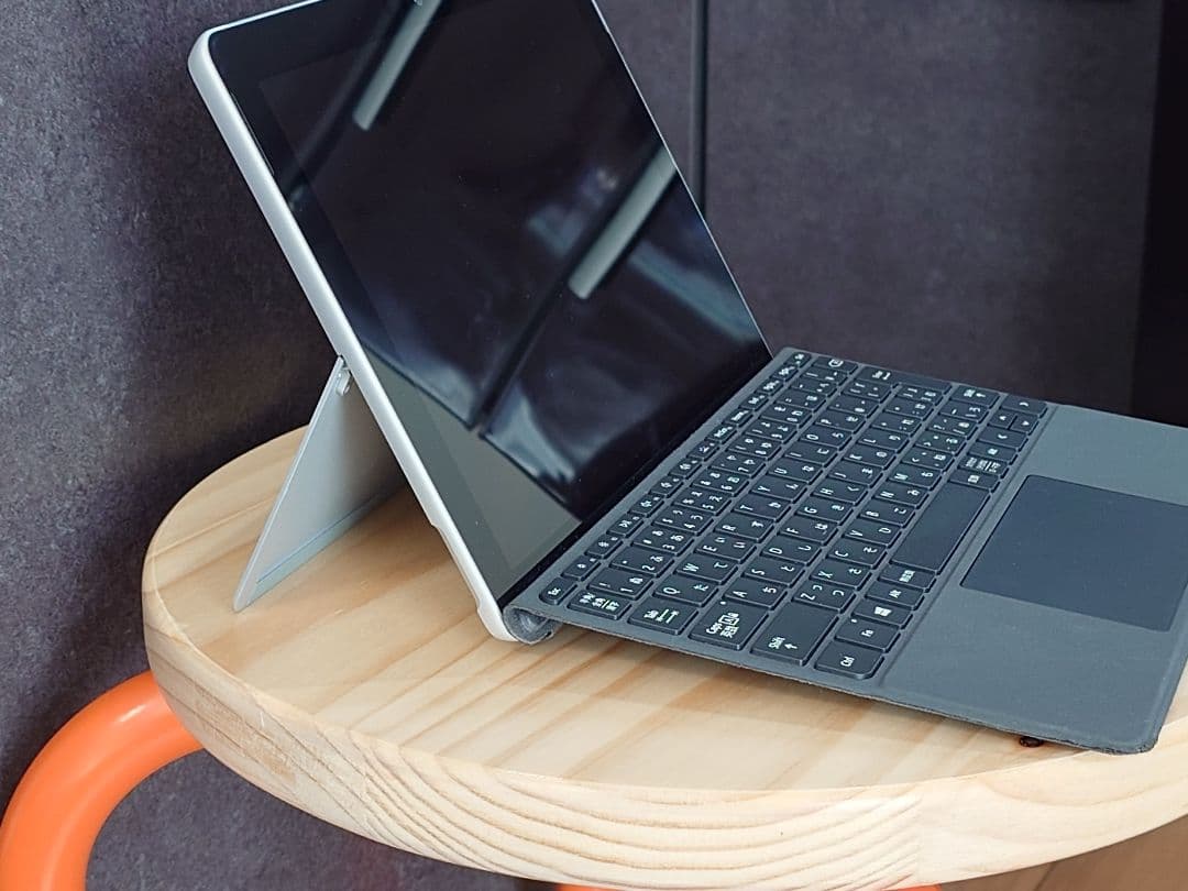 Surface Go第一世代64GB Wi-Fiモデル タイプカバー(中古品) - メルカリ