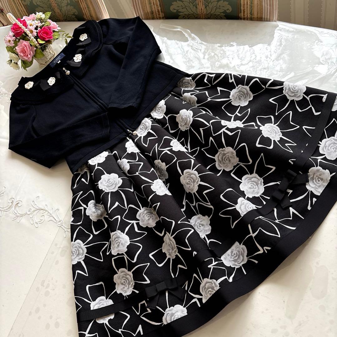 エムズグレイシーカタログ掲載フラワーモチーフグログランリボンニット