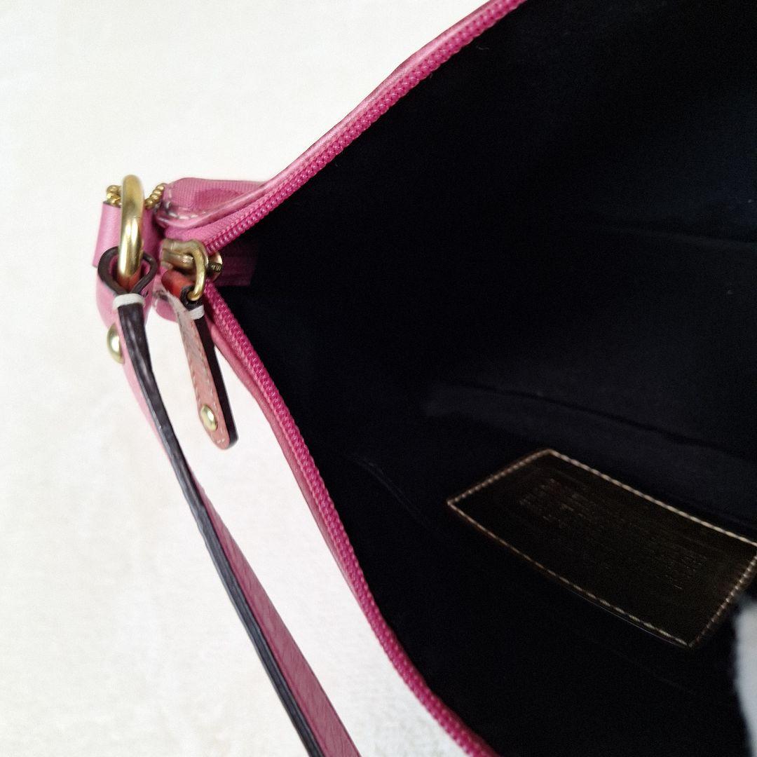 COACH コーチ アクセサリーポーチ キャンバスレザー 馬車 ピンク