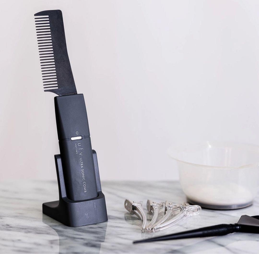 ［新品][未使用] 29480→12000 ufvウルトラソニックコーム ウルトラソニックコーム ufv ultra sonic comb 正規販売店 くし ブラシ