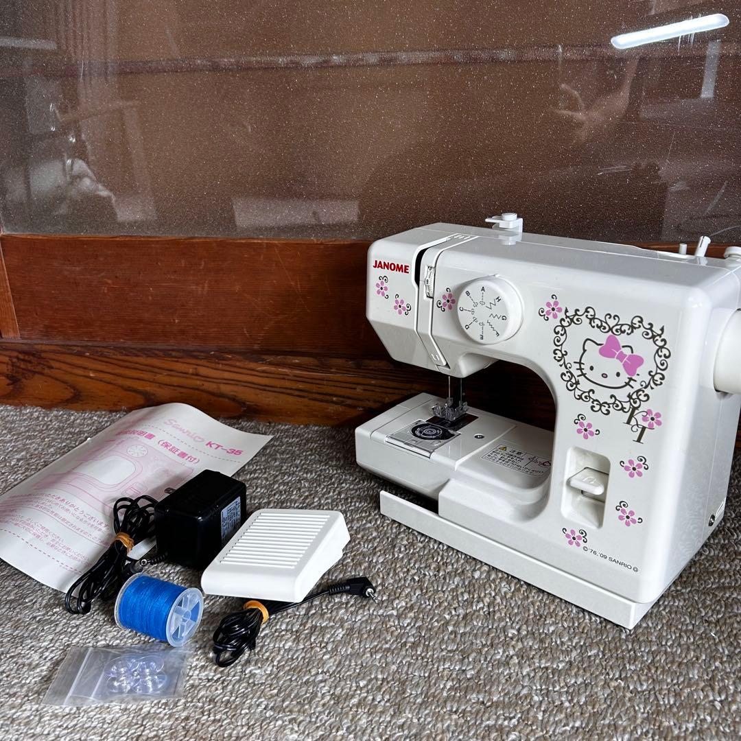 美品】ジャノメJANOME コンパクトミシン KT-35/ハローキティ - メルカリ