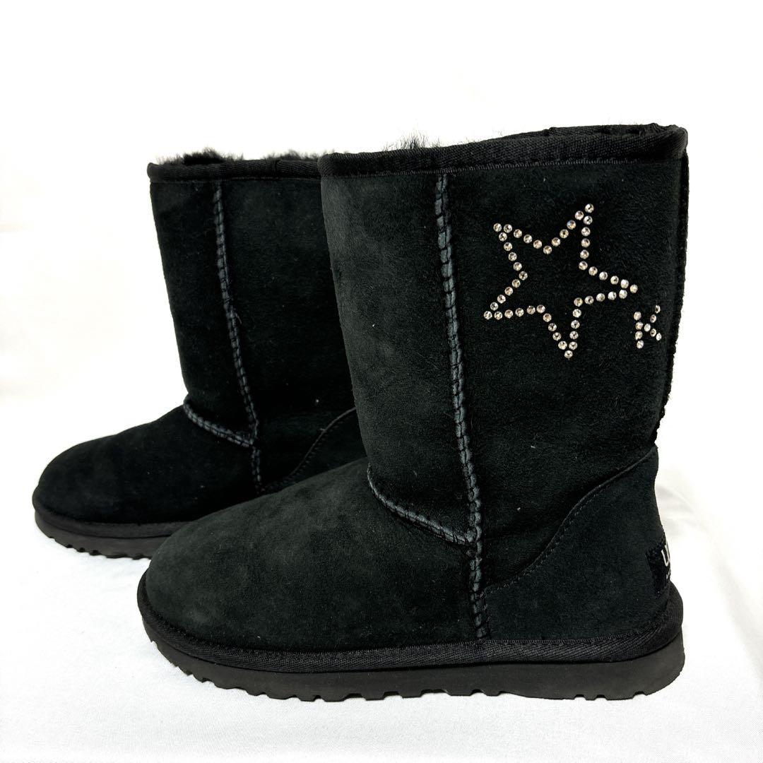 美品】UGG アグ ムートンブーツ 星ラインストーン 22㎝ 黒 - メルカリ