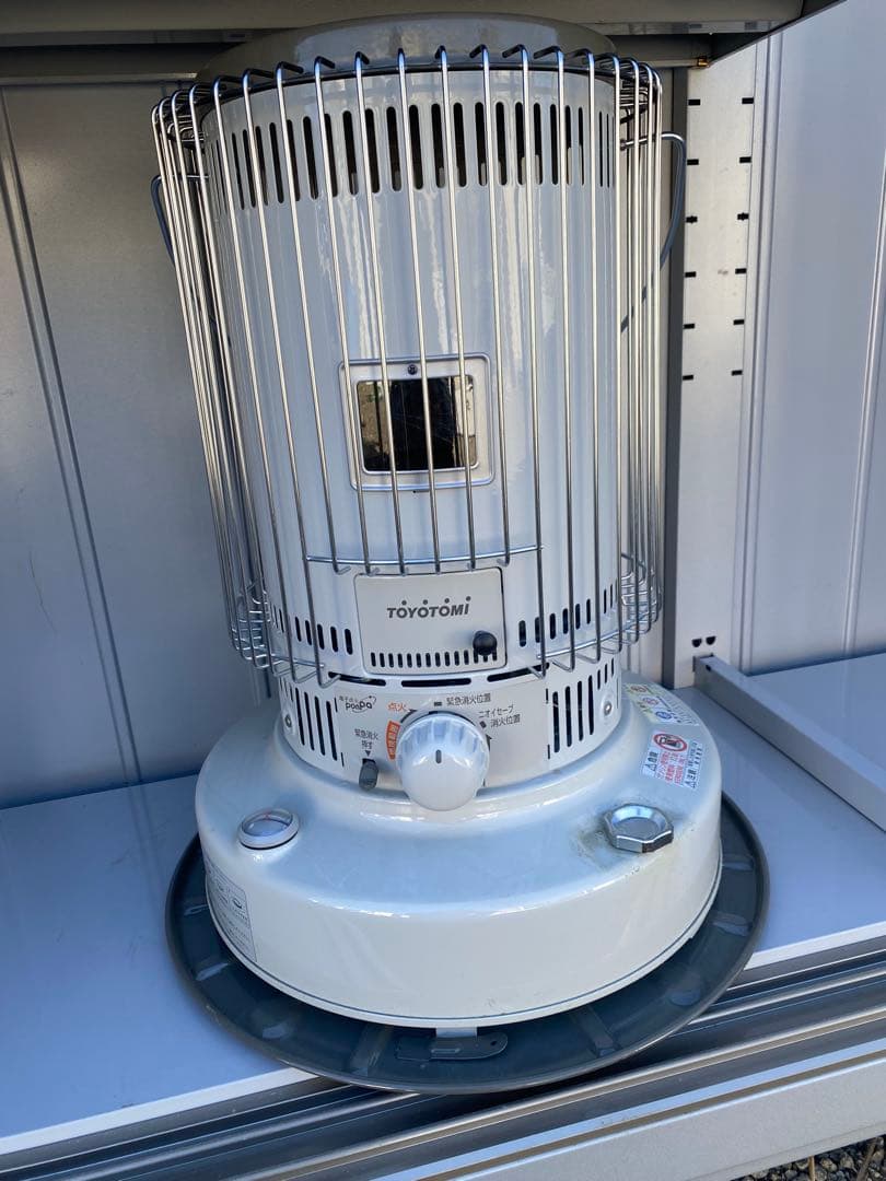 美品 トヨトミ・トヨストーブ電子点火PonPa RS-W30 石油ストーブ
