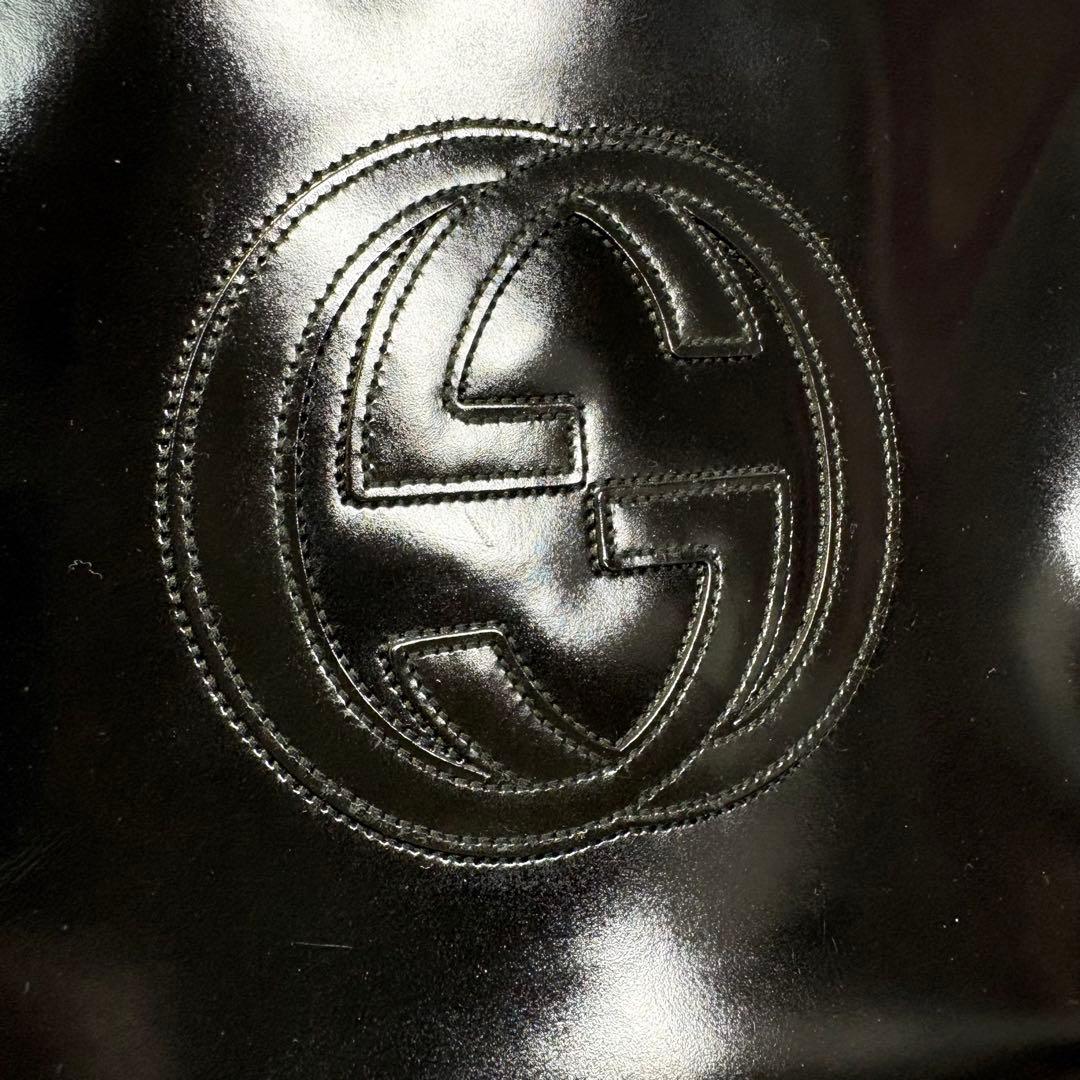 極美品 GUCCI グッチ パテントレザー ワンショルダーブラック リペア