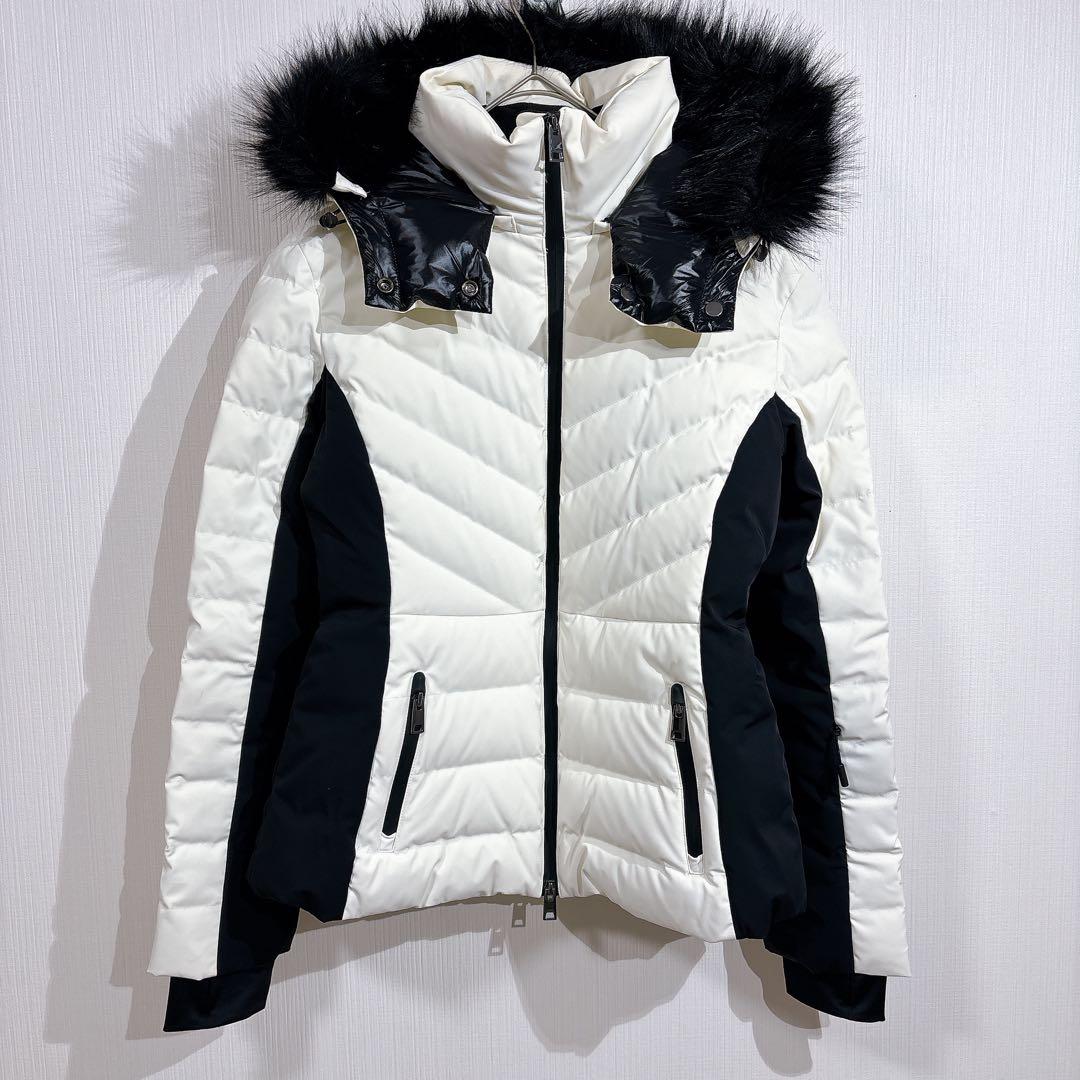 美品◇ ZARA 2024 スキーコレクション　スノボ/スキーウェア　ホワイト 新しい ZARA SKI スキーウェア コレクション (2024): 白いゲレンデを