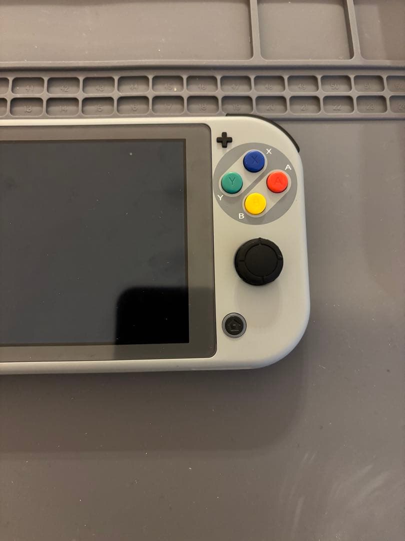 Nintendo Switch Lite本体 カスタム品 外装スーファミ仕様 - メルカリ