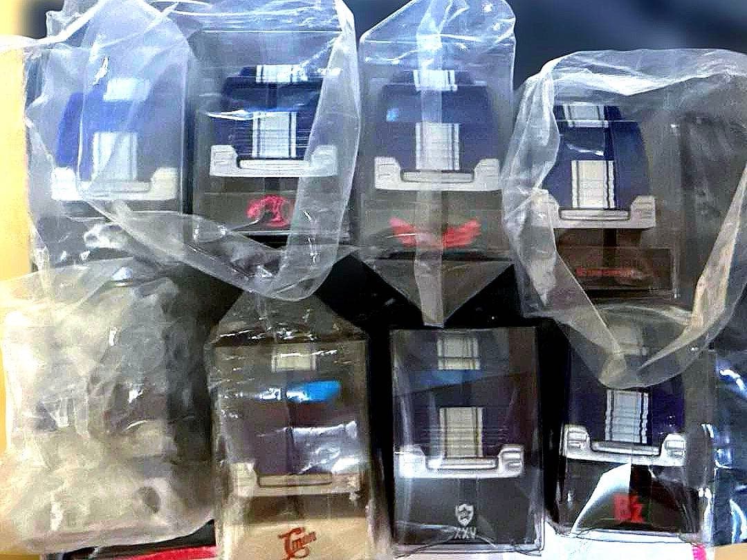 B'z ツアートラック8点 まとめ売り - メルカリ