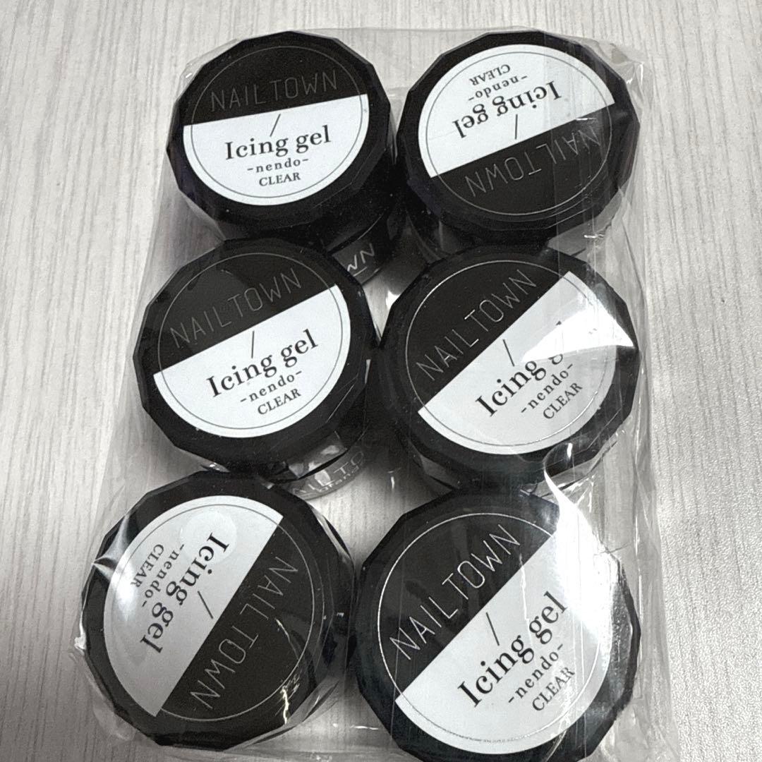 新品未使用　アイシングジェル　ネンド　クリア　nendo 15g 宅配便限定】ネイルタウンジェル アイシングジェル nendo type 全4色
