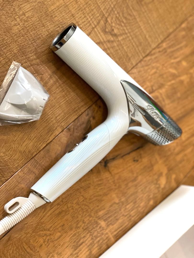 ジャンク品】ReFa ドライヤー 2022年製 ギャランティカードあり