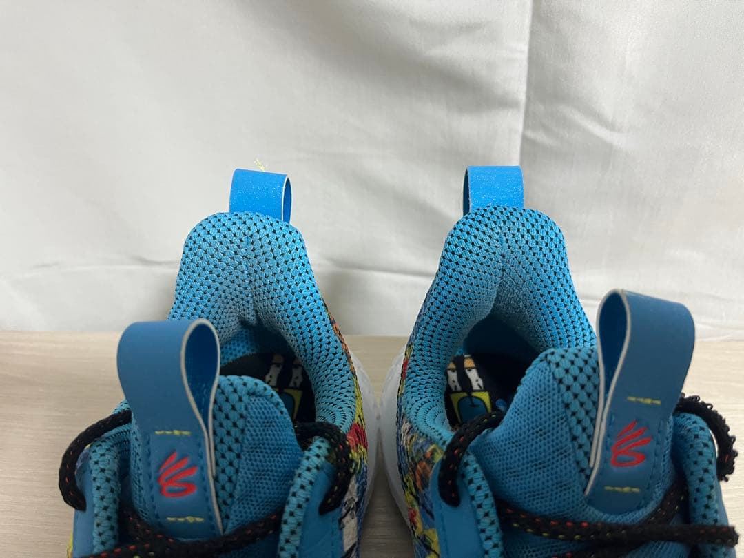 【けろきしん】アンダーアーマー カリー10 27.5cm