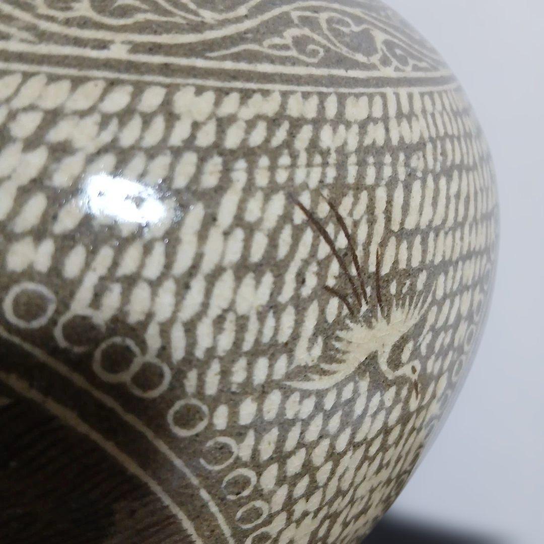 赤坂游ギャラリー 公式ホームページ 陶器 花瓶 魚と鳥の模様 双魚 象嵌技法