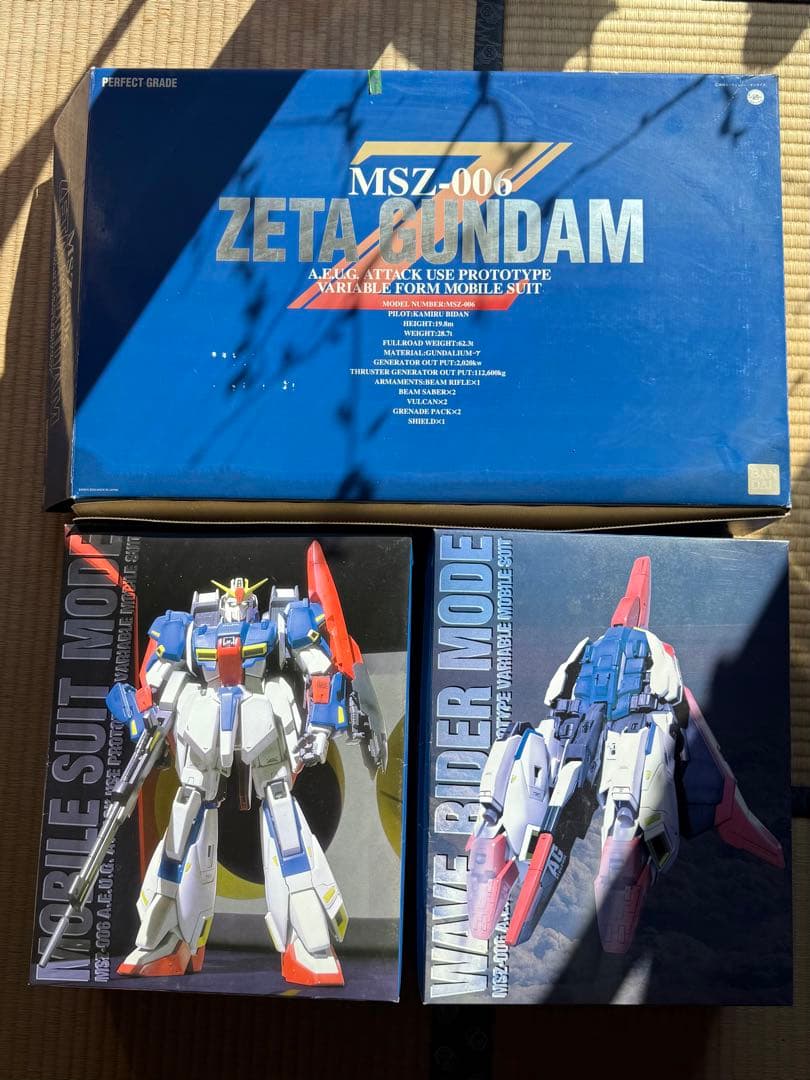 バンダイ PG 1／60 MSZ-006 ゼータガンダム　Zガンダム Amazon | BANDAI SPIRITS(バンダイ スピリッツ) PG 機動戦士Zガンダム