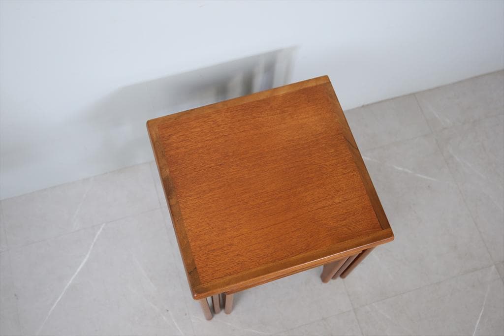 英国アンティーク木製ネストテーブル3台/収納式机/飾り棚/花台(92-252