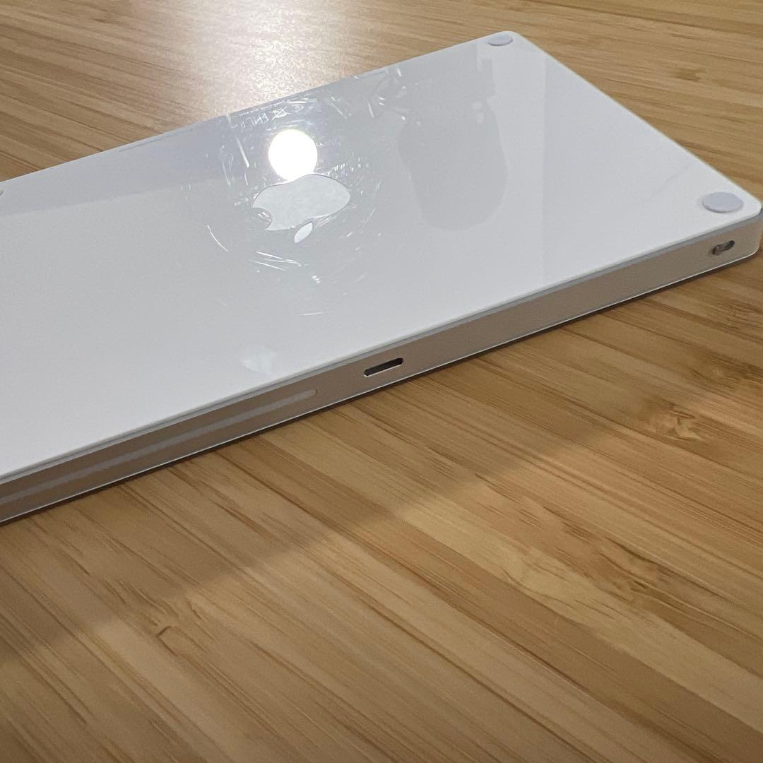 Magic Trackpad2 (ライトニング)