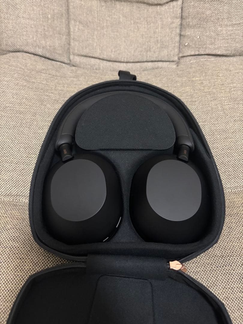 SONY WH-1000XM5 ワイヤレスヘッドホン　シリコンケース付き Amazon | Sony WH-1000XM5用シリコンケース、Sony xm5ワイヤレス