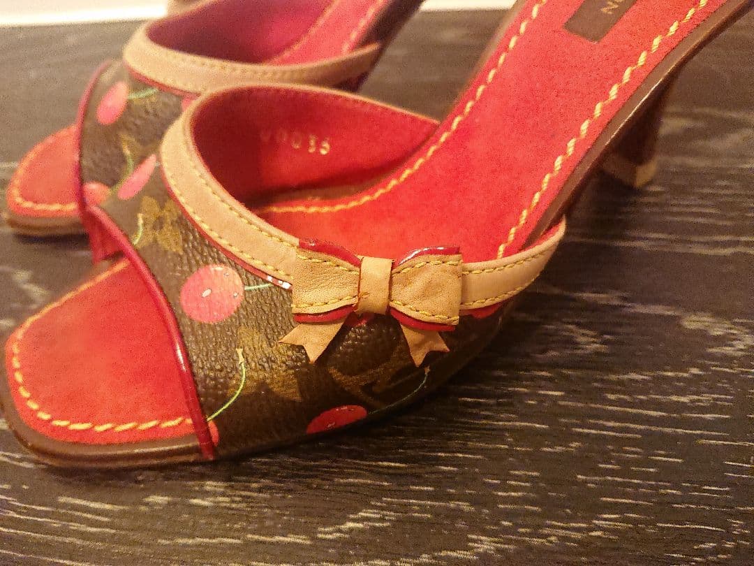 LOUIS VUITTON モノグラム 村上隆コラボ チェリー ミュールサンダル