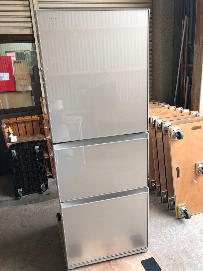 全国送料無料 東芝 冷蔵庫 330L GR-K33SXV 2018年 ファミリー 全国送料無料 東芝 冷蔵庫 330L GR-K33SXV 2018年 ファミリー 東芝