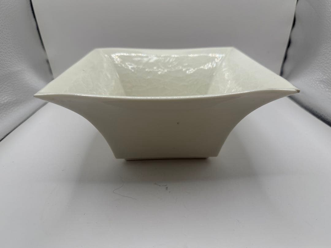 時代 白磁 魚紋角鉢 送料込み260120 - メルカリ