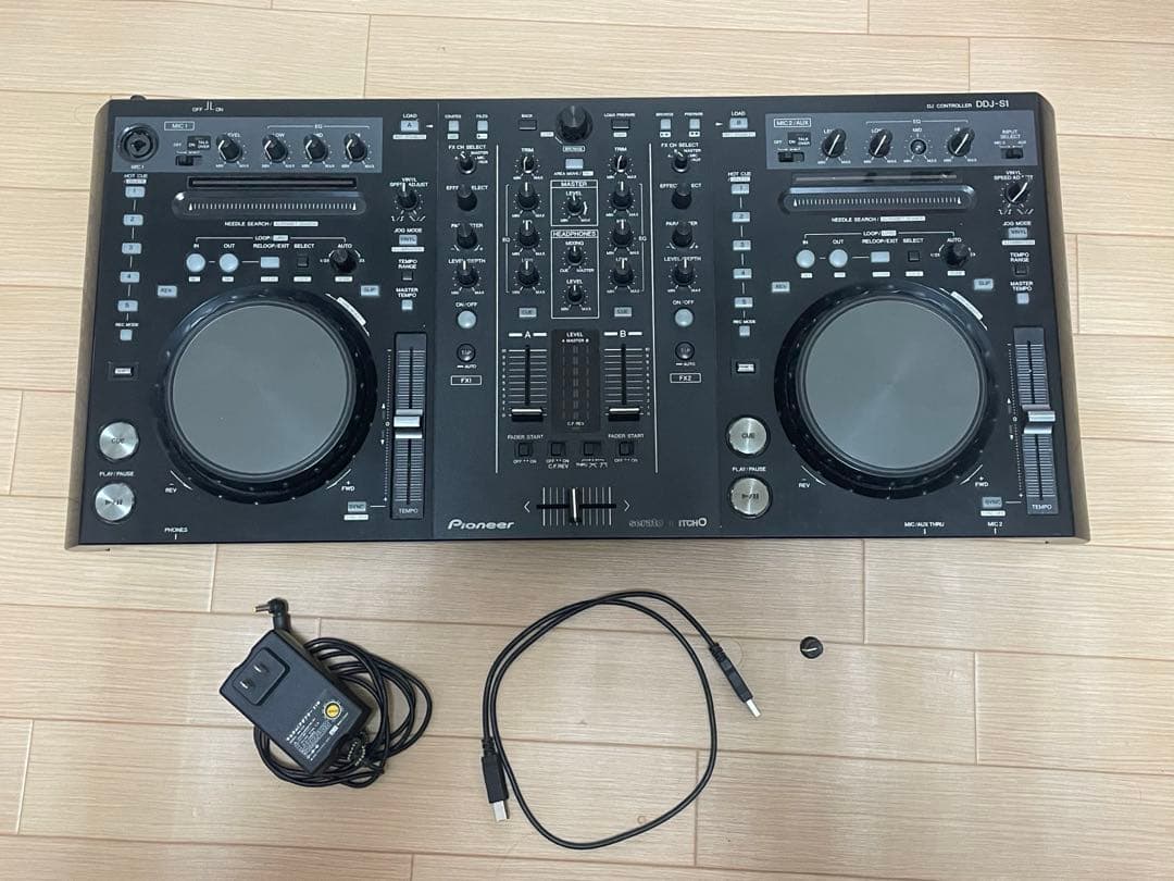 Pioneer DDJ S1 破損あり PIONEER DDJ-S1 DJ CONTROLLER Professional operability for Serato